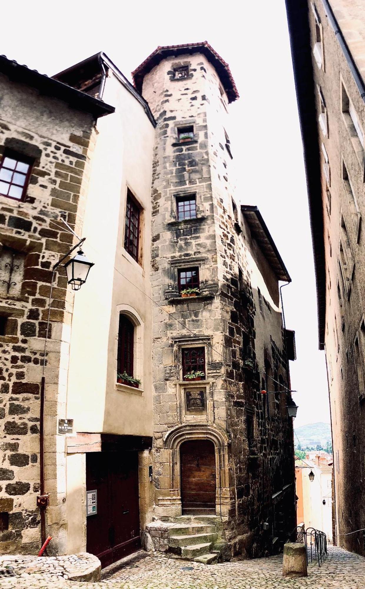 La Demeure Du Lac De Fugeres Le Puy-en-Velay Bagian luar foto