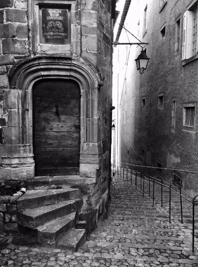 La Demeure Du Lac De Fugeres Le Puy-en-Velay Bagian luar foto